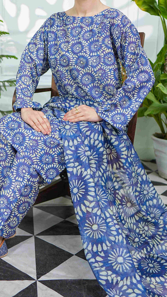 Serene Bloom 3 Piece Unstitched X Khussa (Combo Set)