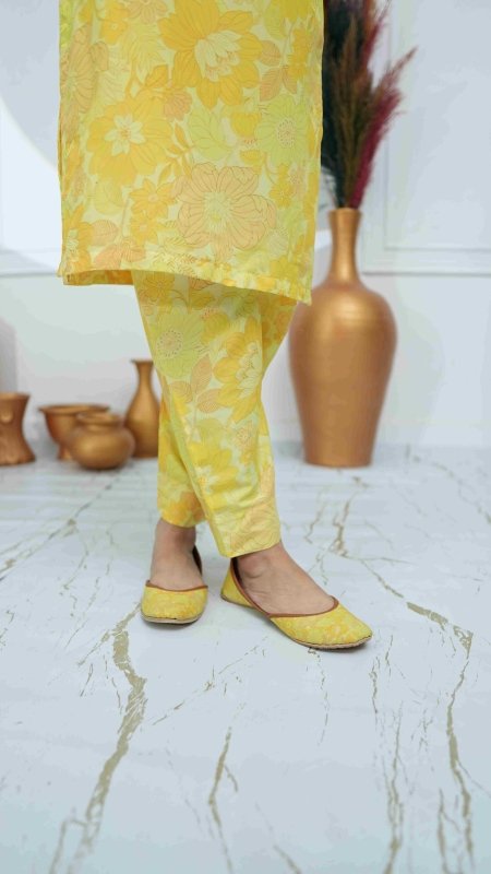 Sunshine Bloom 2 Piece Unstitched X Khussa (Combo Set)